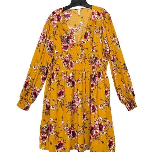 Xhilaration V-Neck Long Sleeve Dress   - Picture 2 of 10